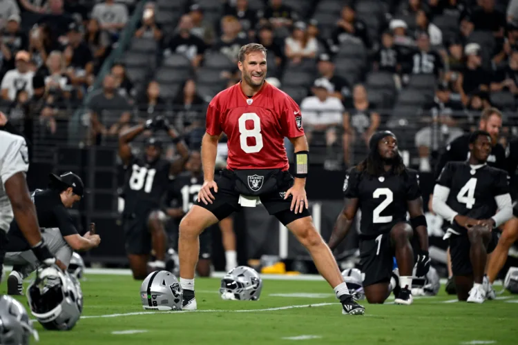 Cousins happy to be 'a resource' for Mendoza